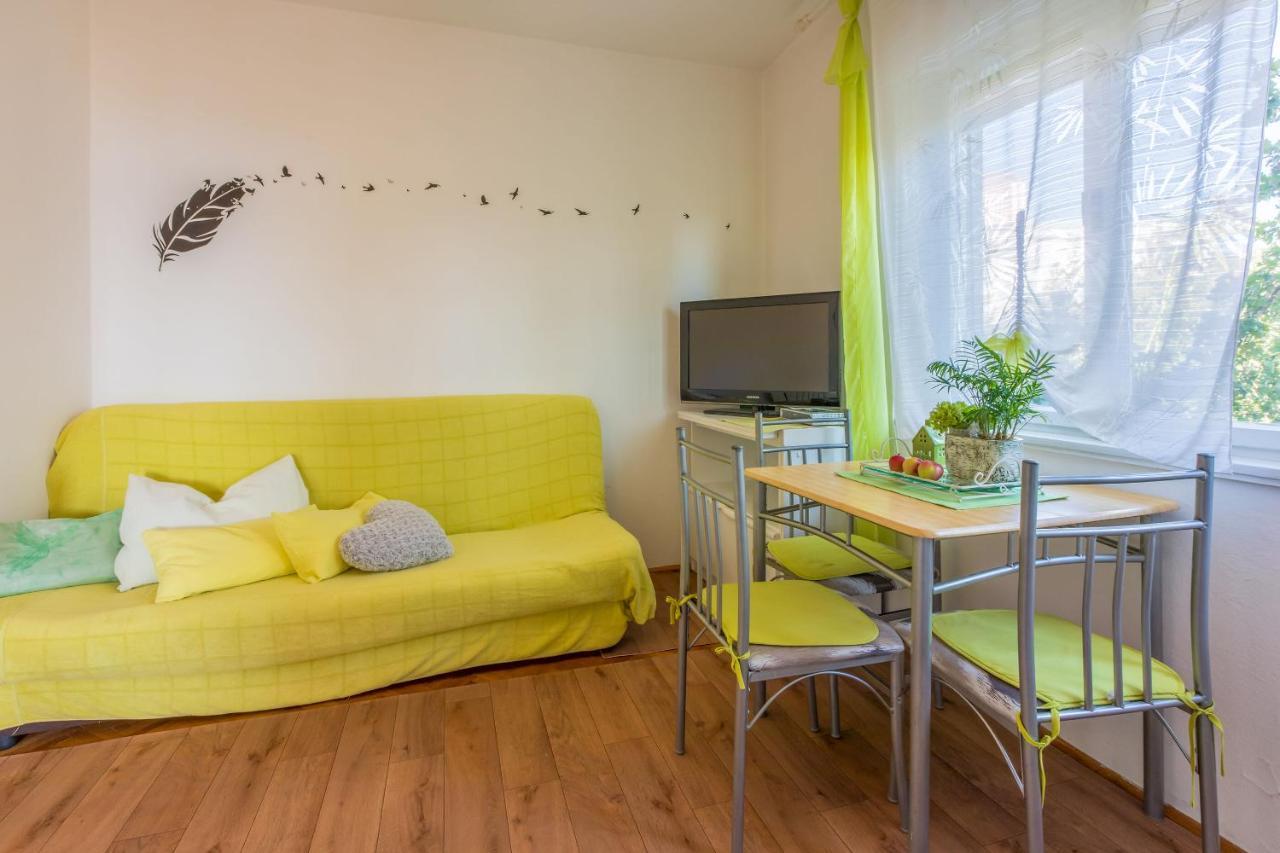 Apartments Marmar Цриквеница Экстерьер фото